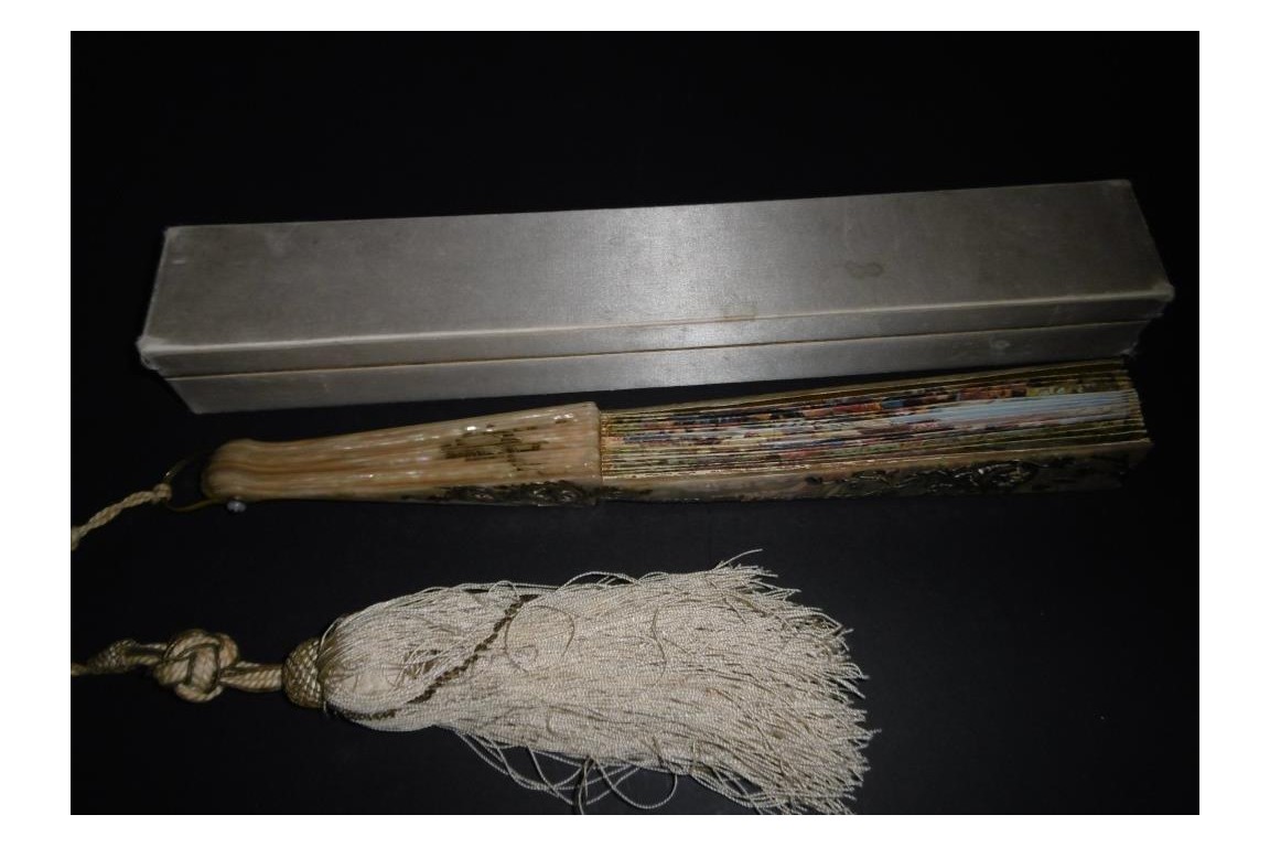 Mariage et réjouissance à la renaissance, éventail de Méjanel fin XIXème