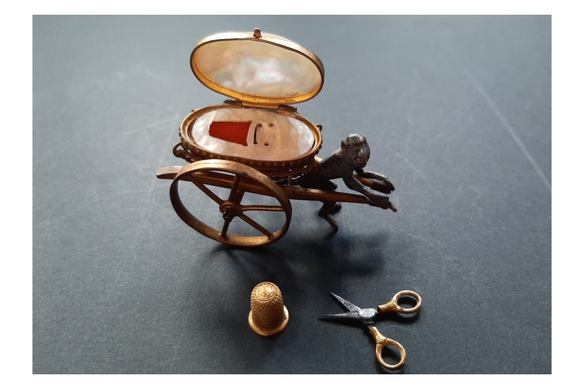 Monkey, miniature sewing kit, 19th century