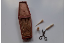 Miniature or doll sewing necessaire, 19th century