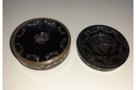 Éventail et chien, tabatière XVIIIème siècle