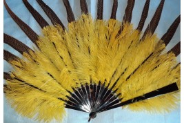 Spectaculaire, éventail en plumes de faisan doré, XXème