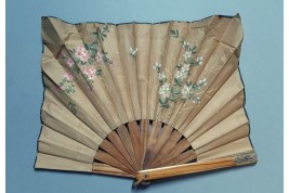 Mouchoir fan, circa 1900