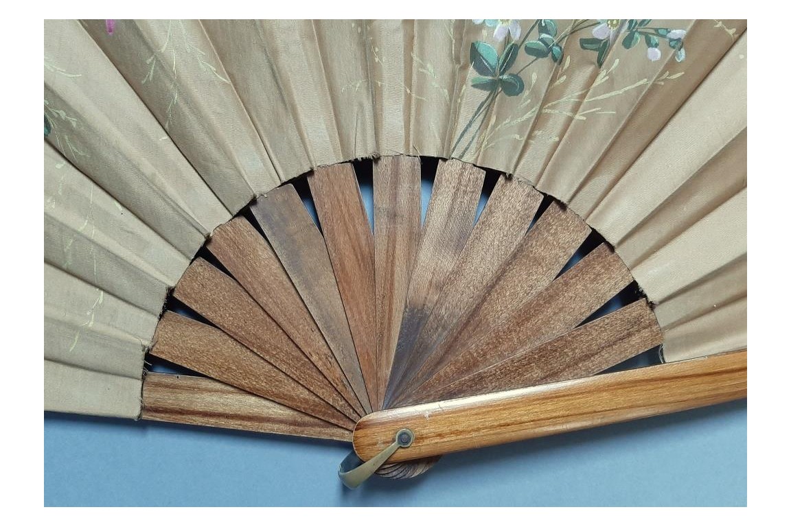Mouchoir fan, circa 1900