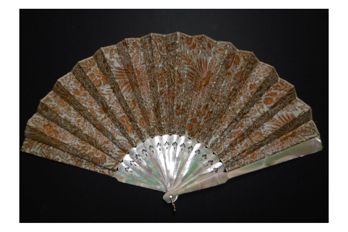 Cashmere flowers, fashion fan,  late 19th century