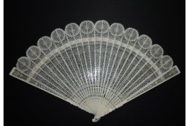 Rosaces néogothiques, éventail vers 1835-40