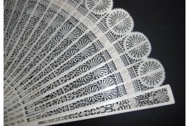 Neo-Gothic rosettes, fan circa 1835-40