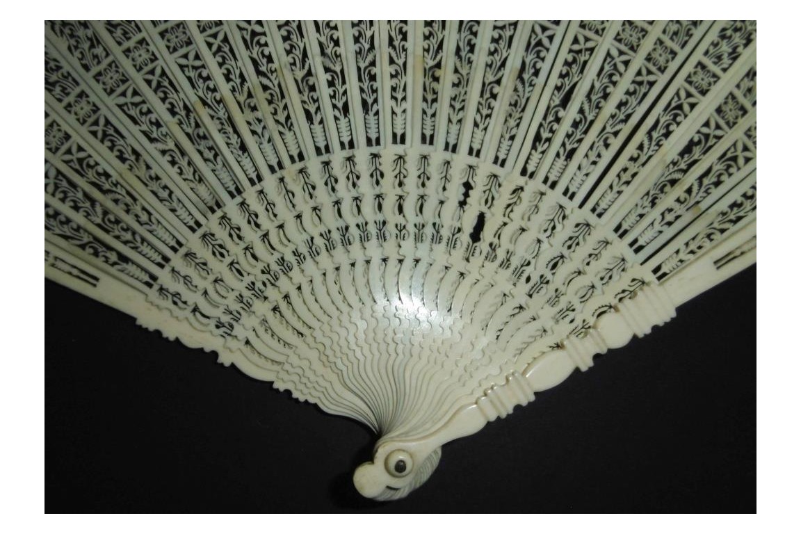 Neo-Gothic rosettes, fan circa 1835-40