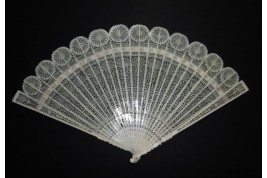 Neo-Gothic rosettes, fan circa 1835-40