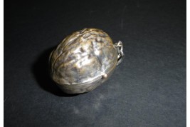 Petite beauté, nécessaire miniature, fin XIXème début XXème