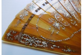 Écaille rococo, éventail fin XIXème