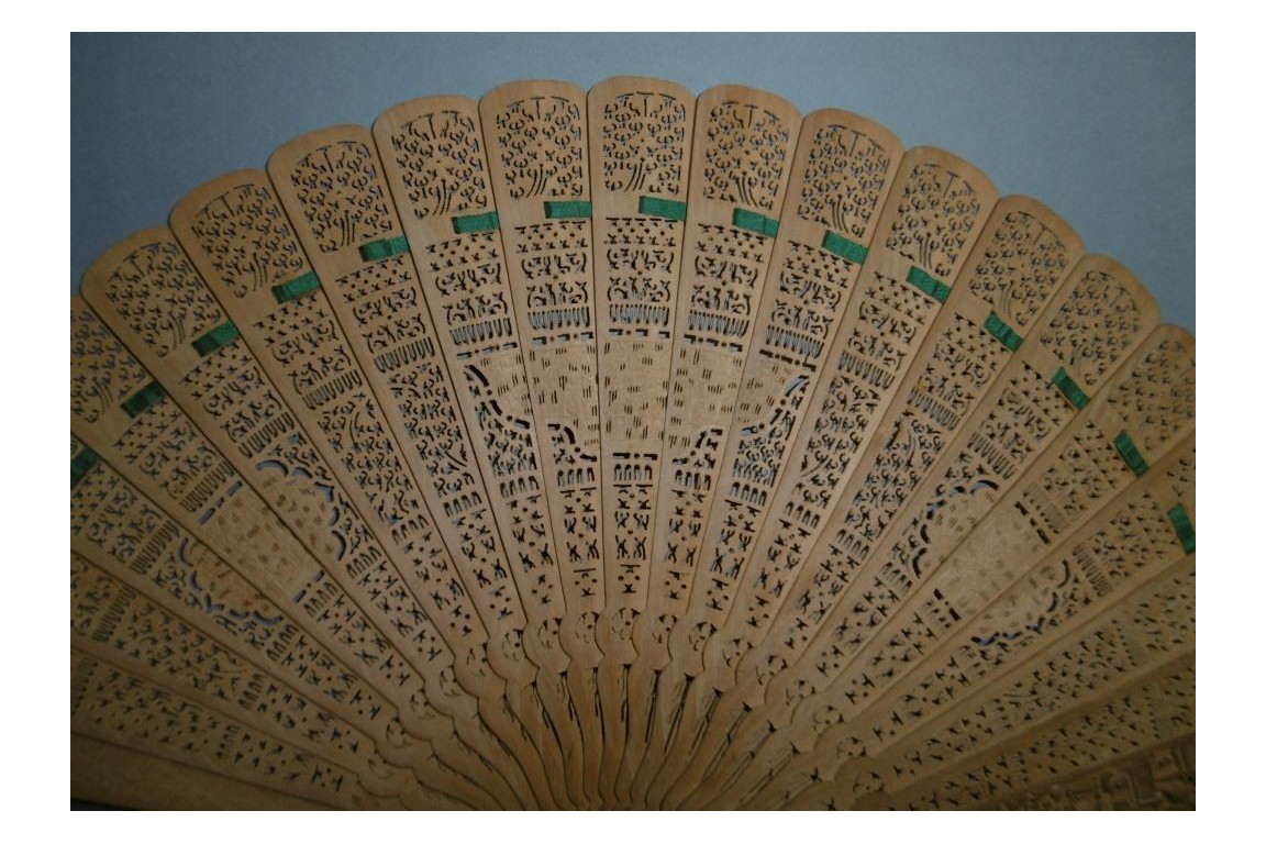 Sandalwood, Chinese fan, 19th century