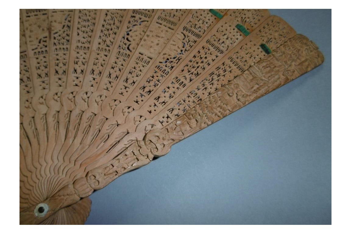 Sandalwood, Chinese fan, 19th century