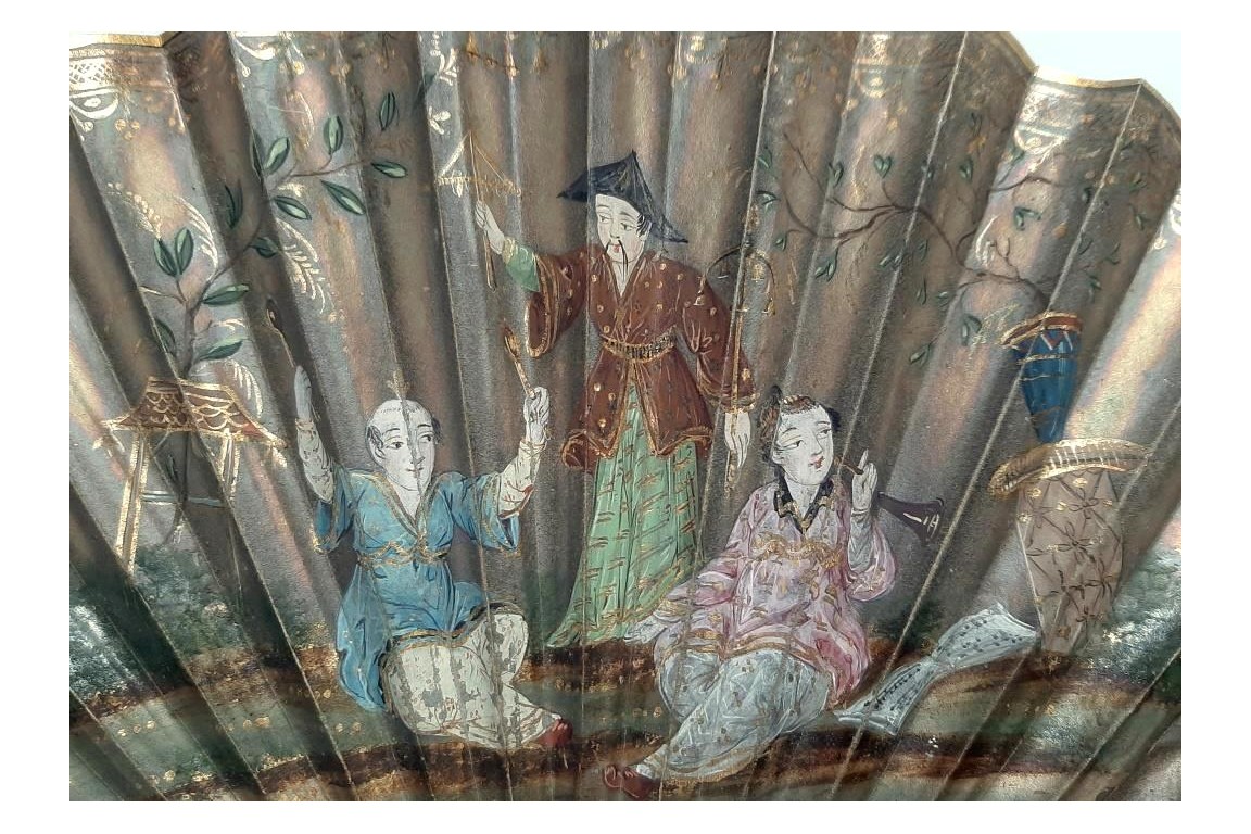 Musique et chinoiseries, éventail vers 1810