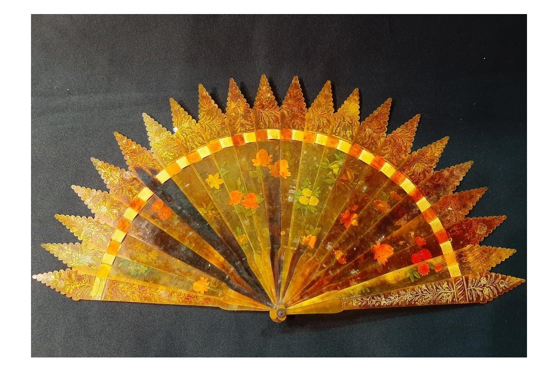 Flowery gothic, fan circa 1830