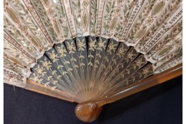 Sparkling domino, fan circa 1900