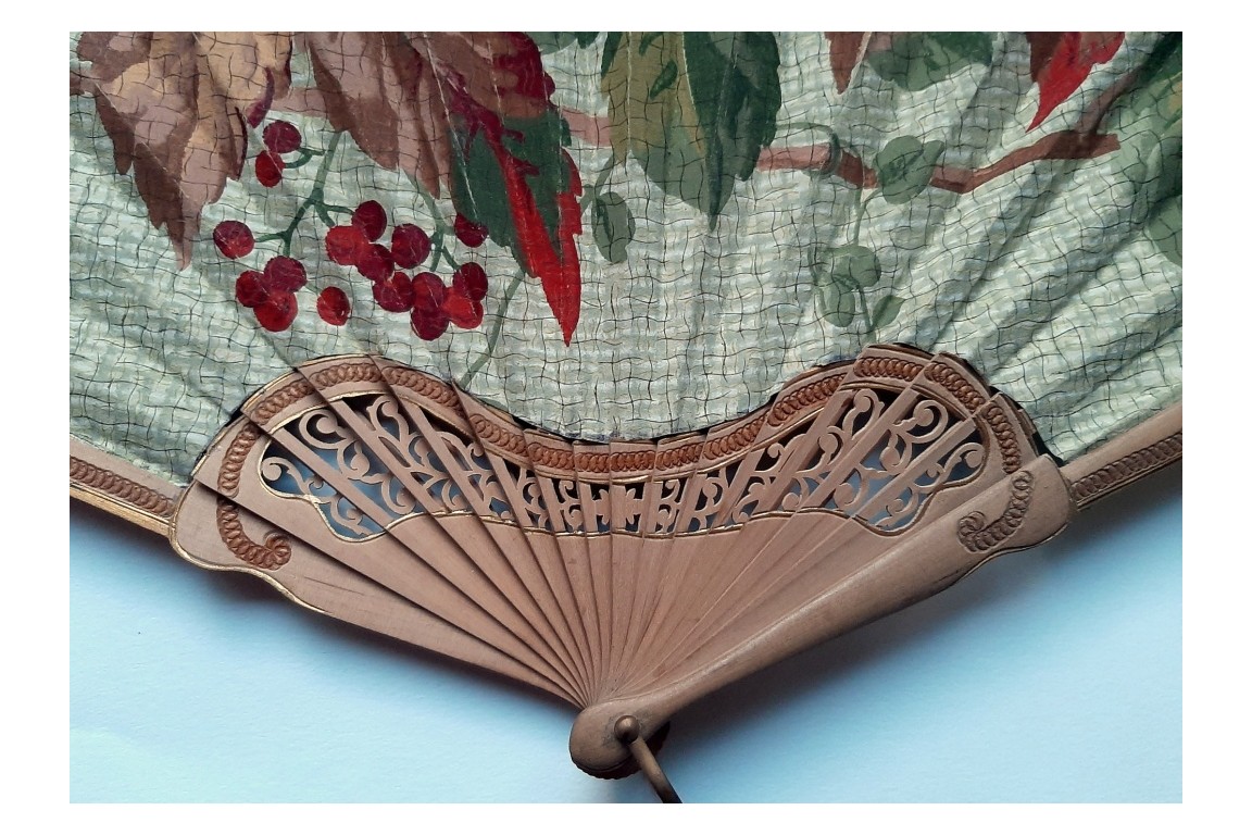 Wild grappe, fan circa 1900-1920