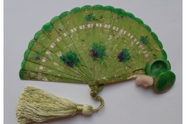 Beauty set, Art Deco novelty fan