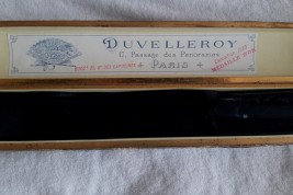 Les fleurs de l'amour, éventail de Lasellaz vers 1885-90