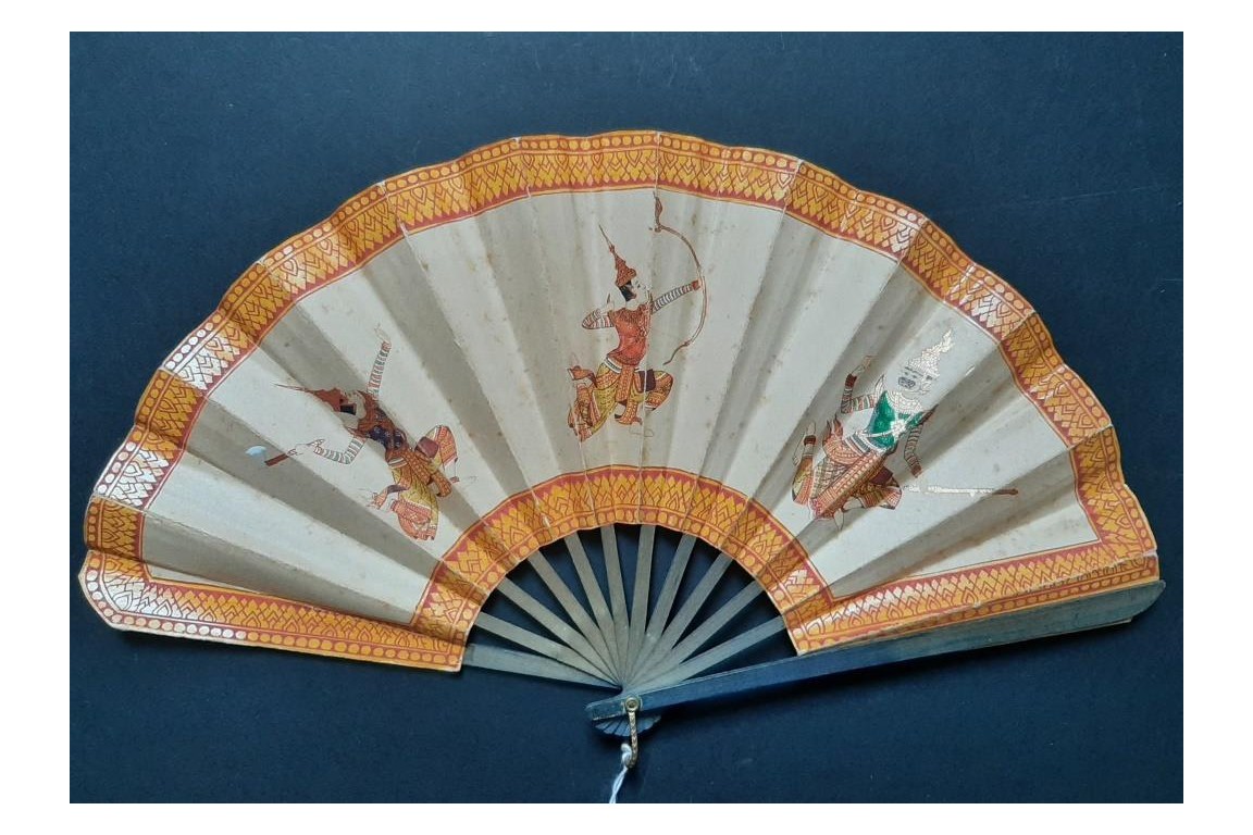 Guerriers du Royaume de Siam, éventail vers 1900
