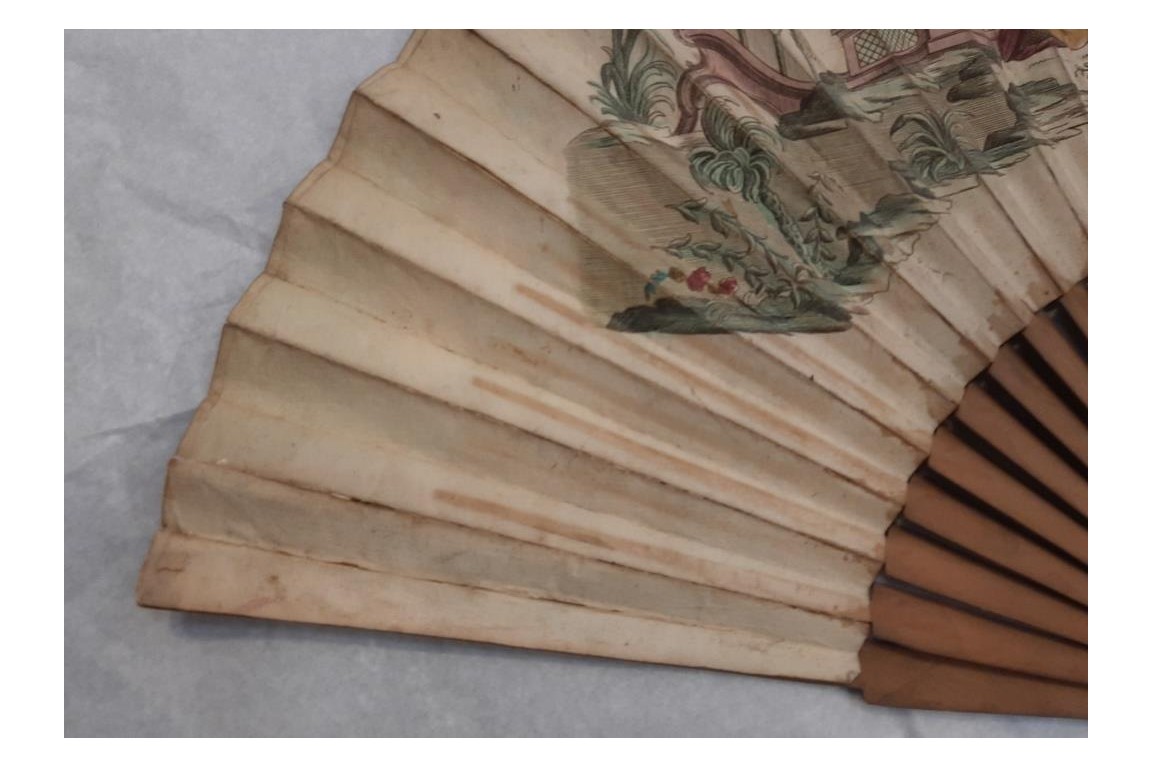 Trade in the port, giant fan, late 18th century