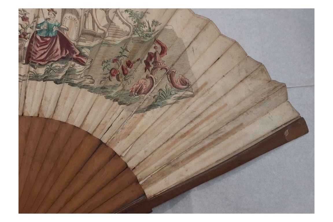 Trade in the port, giant fan, late 18th century