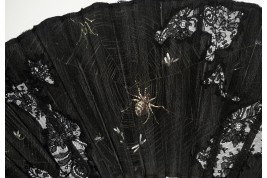 Spiders of love, late 19th cnetury fan