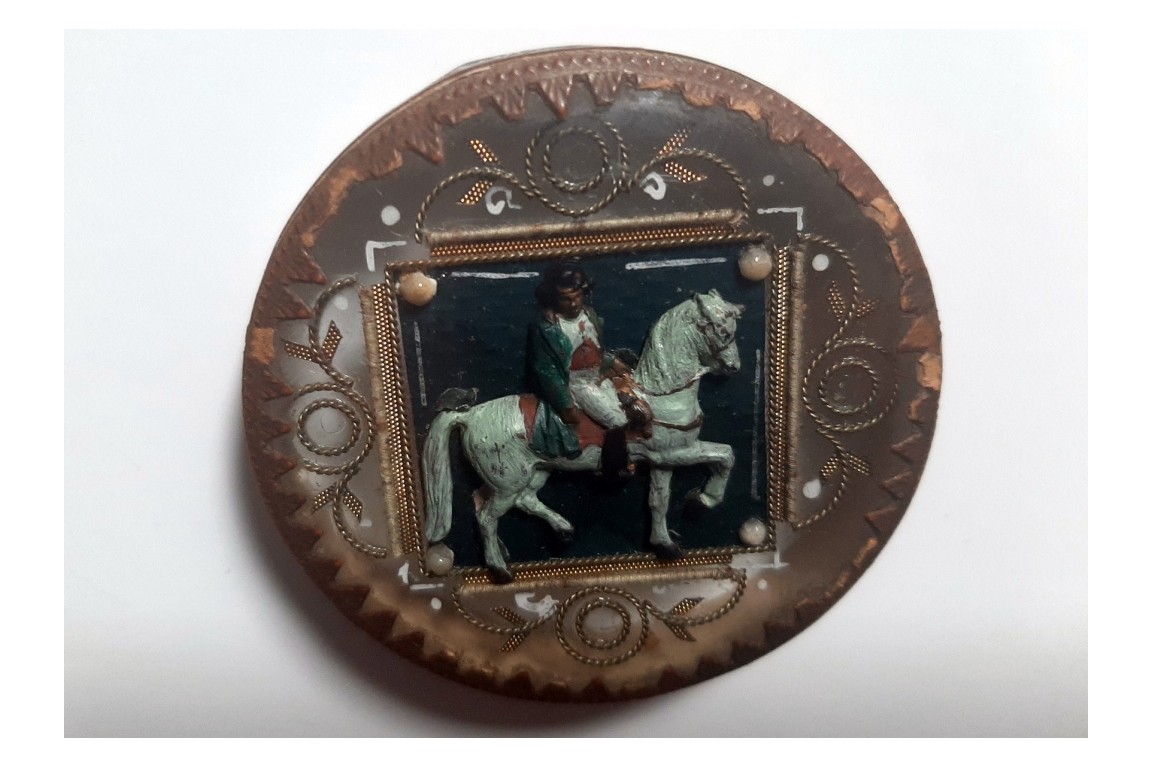 Napoleon on horseback, candies box