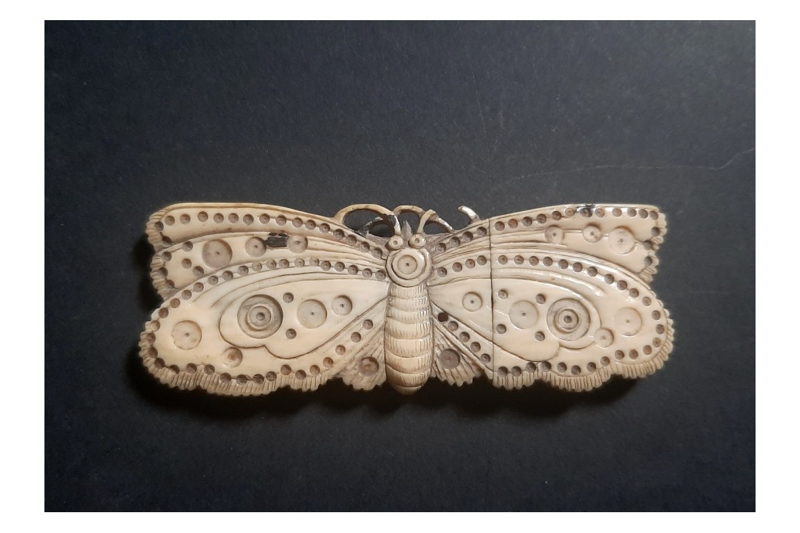 Le papillon, porte-aiguilles, fin XIXème