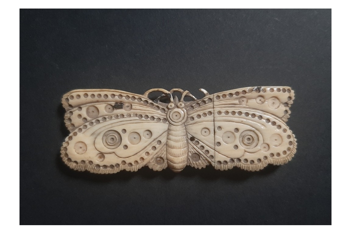 Le papillon, porte-aiguilles, fin XIXème