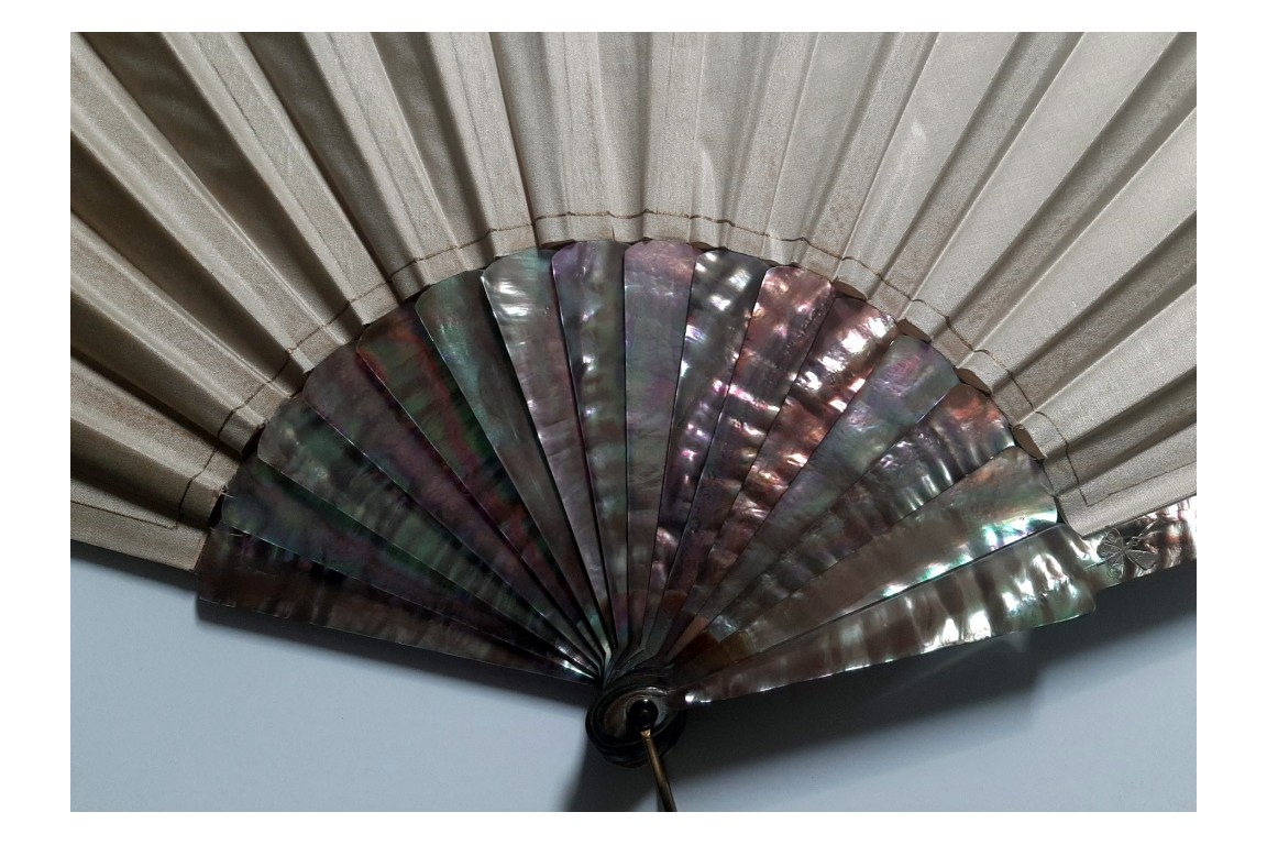 Sparrow and butterfly, fan by Jolivet circa 1890-1900
