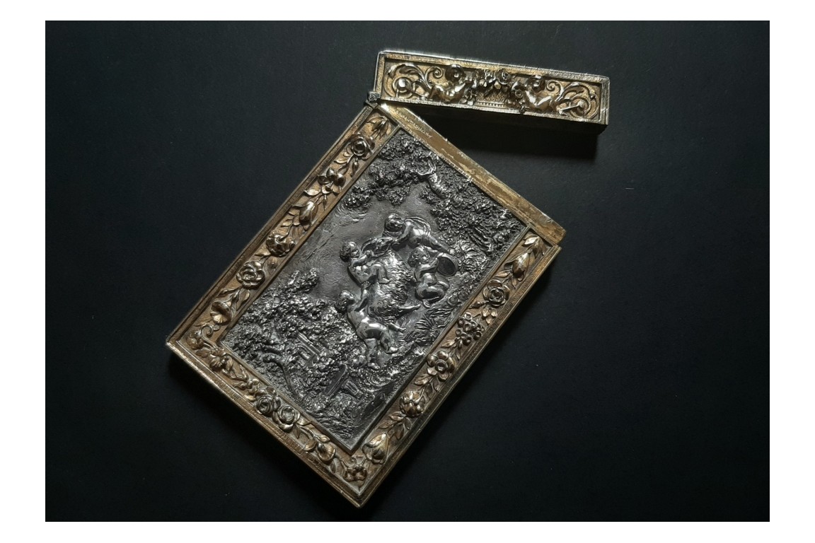 Putti jouant avec un bouc, porte-carte, Elkington 1850-1900