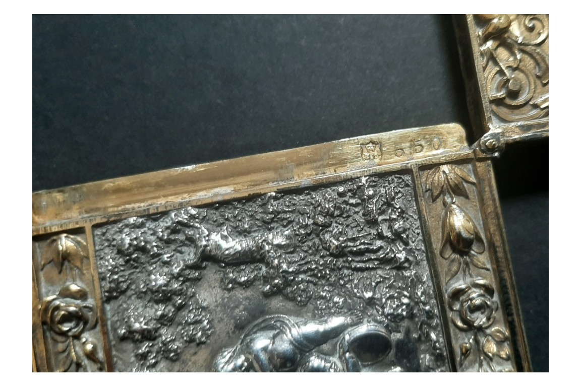 Putti jouant avec un bouc, porte-carte, Elkington 1850-1900