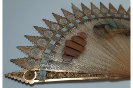 Small landscape with ruins, fan circa 1825-30
