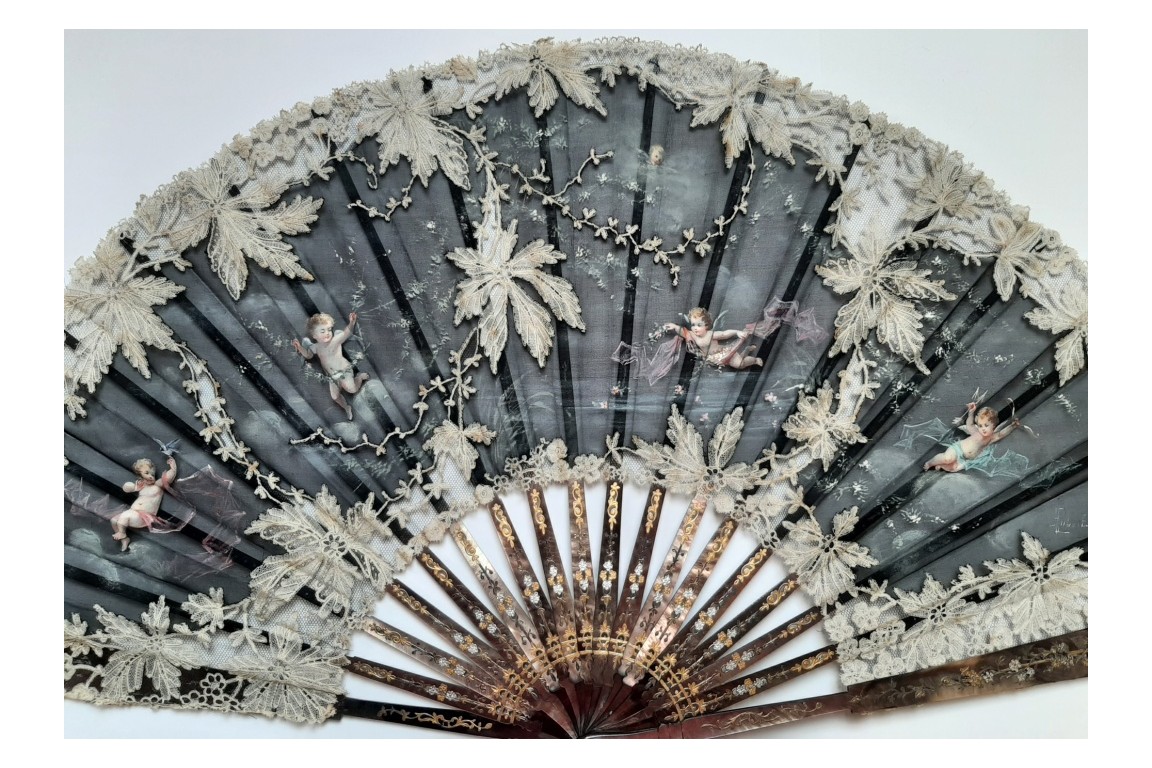 Les cupidons d'Aubert, éventail vers 1885-95