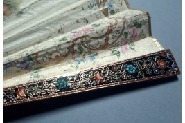 Précieuse galanterie, éventail d'époque Charles X