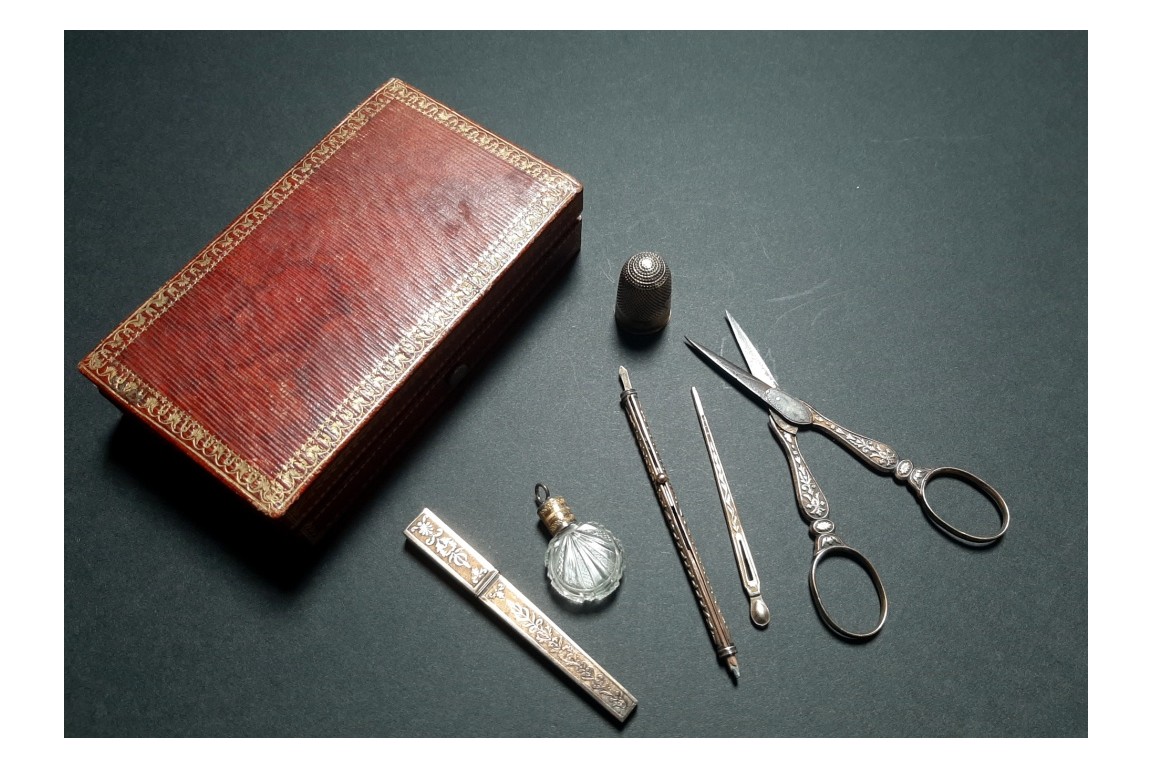 Sewing set, early 19th century