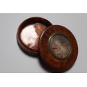 Woman with fan, articulated snuffbox, 19th