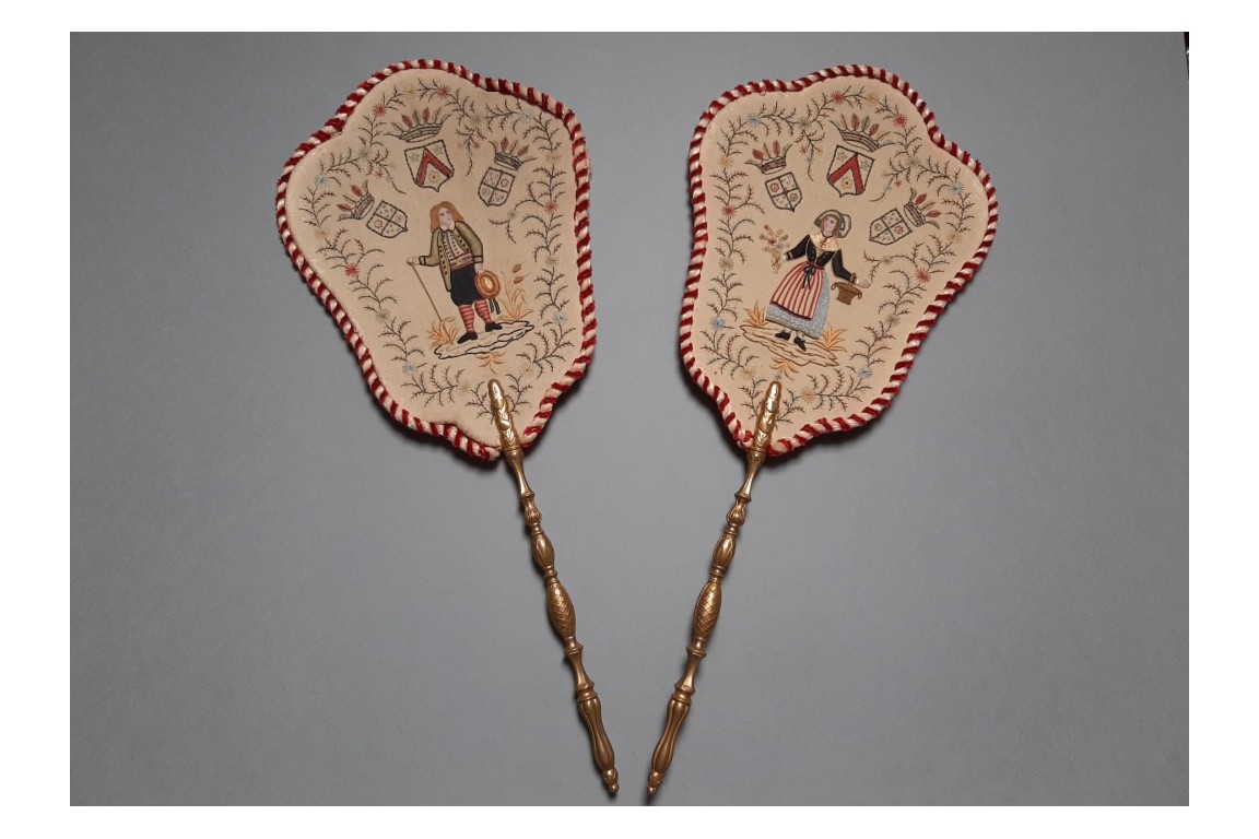 Breton, 19th century fixed fans