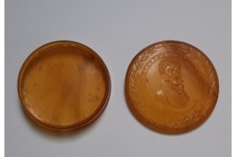 General Lafayette, 19th century snuffbox