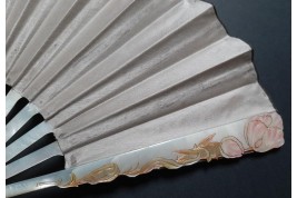Parrow tulips, fan by Lucien Darpy circa 1901-1902