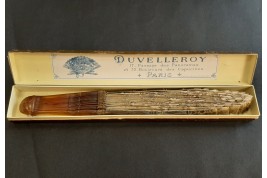Noeuds de fête, éventail Duvelleroy vers 1900