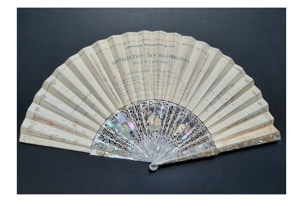 La Mère aux Amours, fan by Alexandre, Vidal and Hervy for the Exposition Universelle of 1855