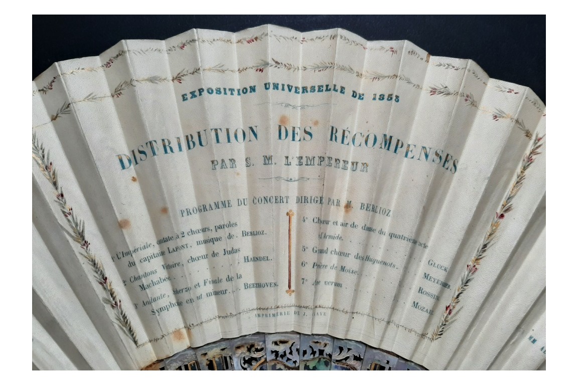 La Mère aux Amours, fan by Alexandre, Vidal and Hervy for the Exposition Universelle of 1855