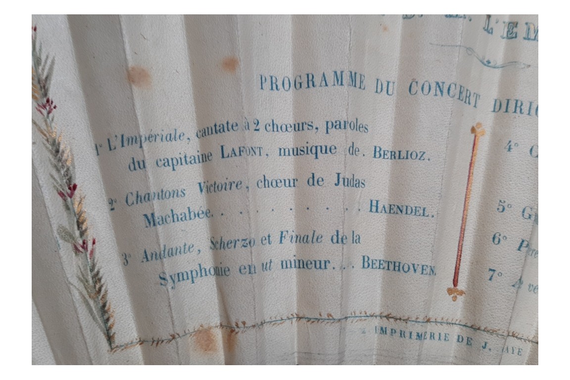 La Mère aux Amours, fan by Alexandre, Vidal and Hervy for the Exposition Universelle of 1855