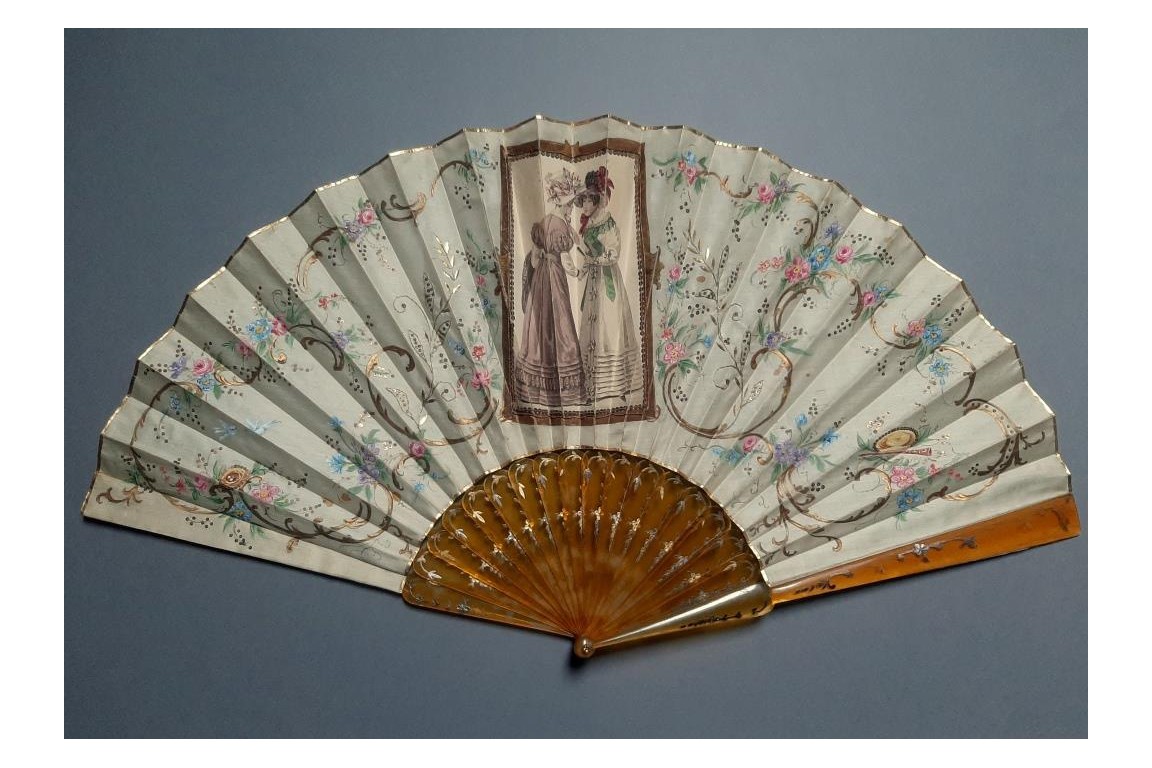 The Parisian fashion, late 19th or early 20th fan