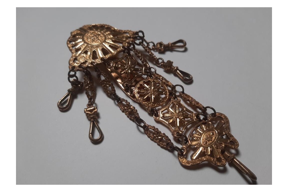 Chatelaine,  late 18th century