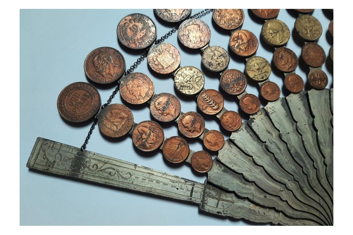 Wealth, fan coins, 20th century