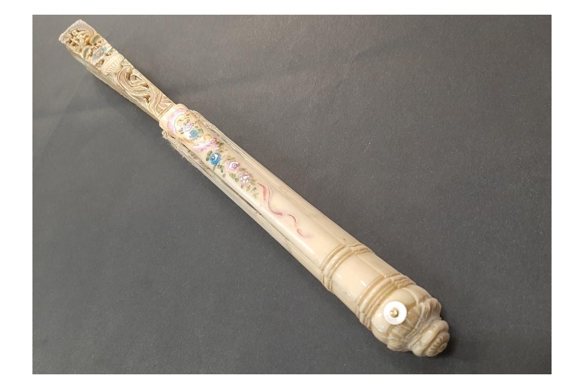 Éventail baton, XVIIIème siècle ou pastiche