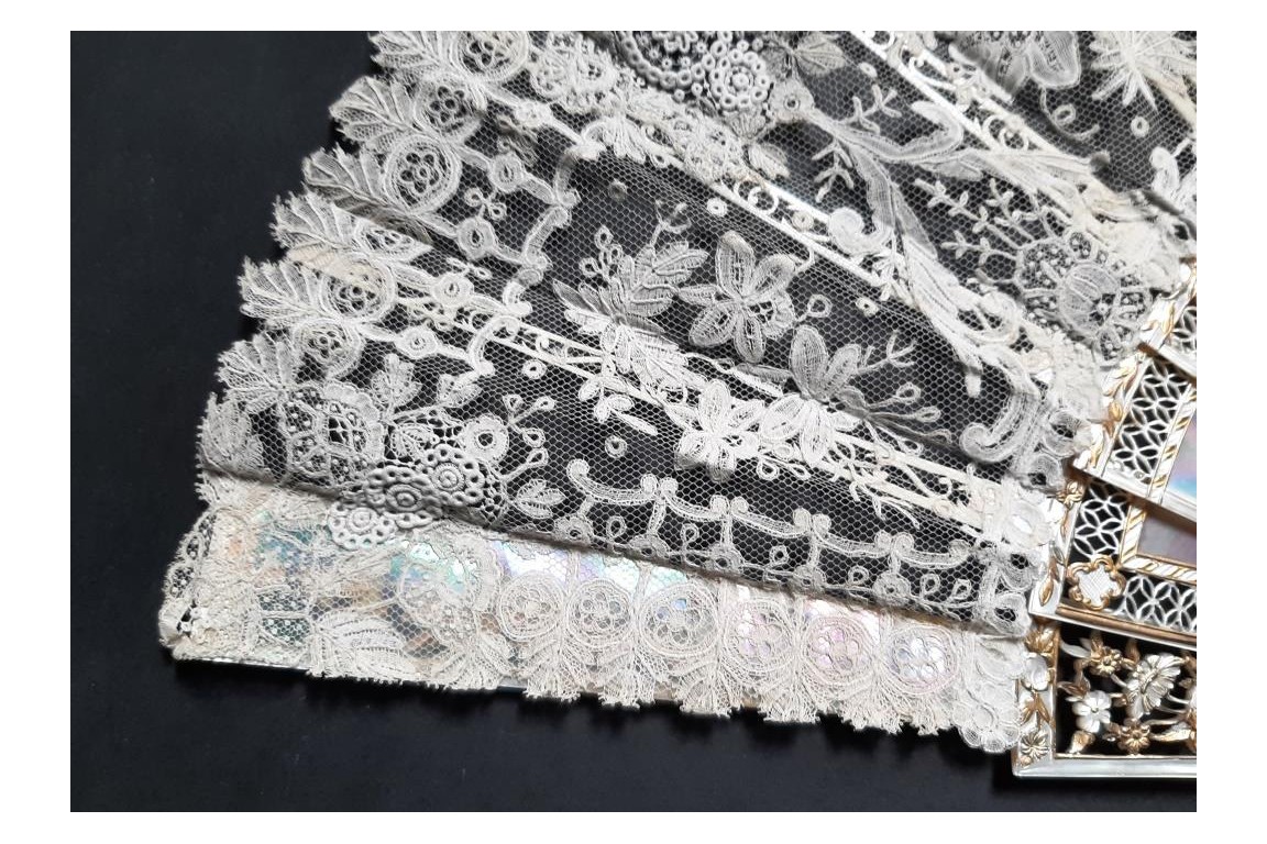 Sultana Princess, late 19th century fan