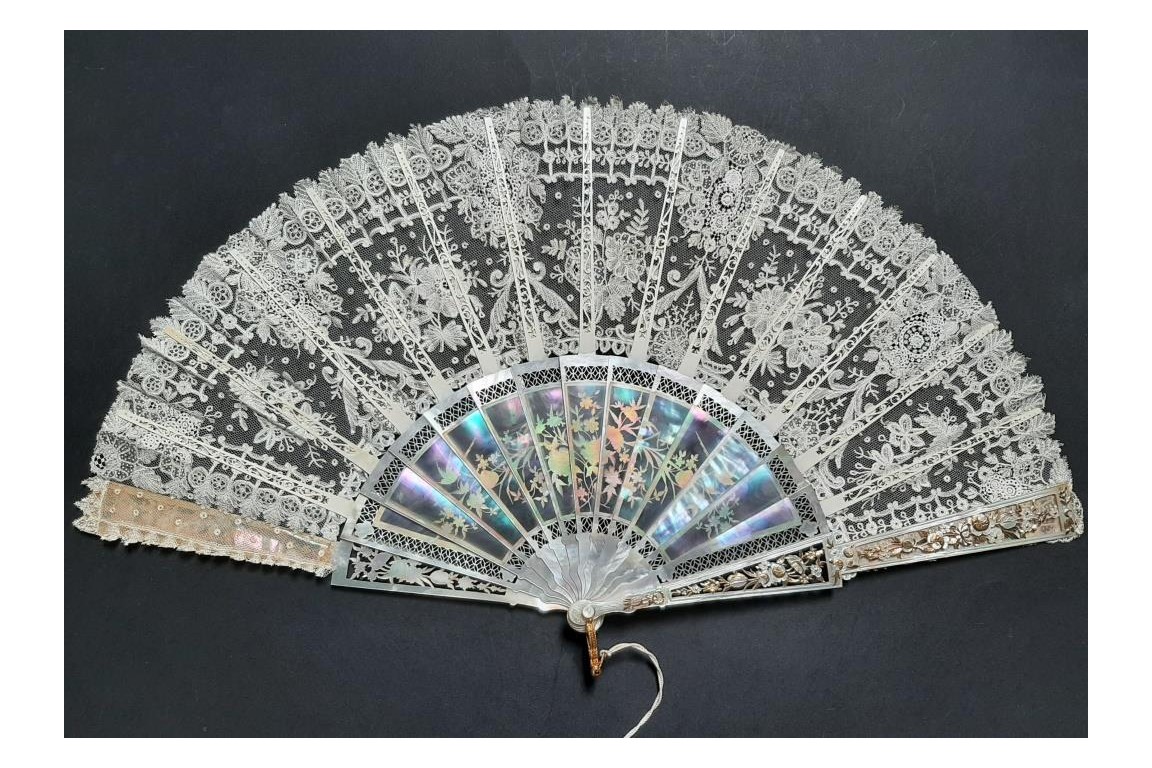 Sultana Princess, late 19th century fan